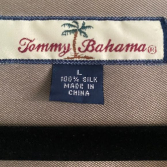 Tommy Bahama's Button Down Shirt 100% Silk "life is a beach, 365 a year" Size L - Picture 2 of 6